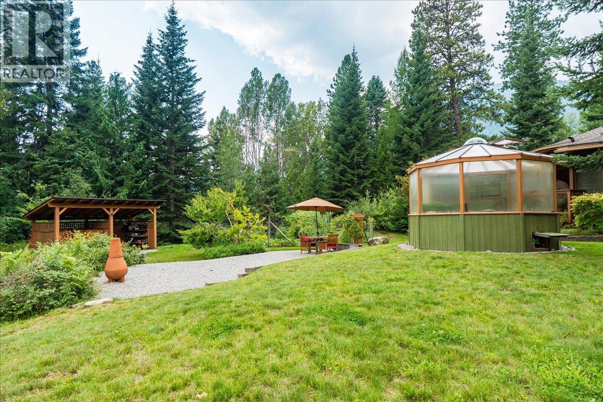 Photo 10 of 3234 Heddle Road, Nelson BC