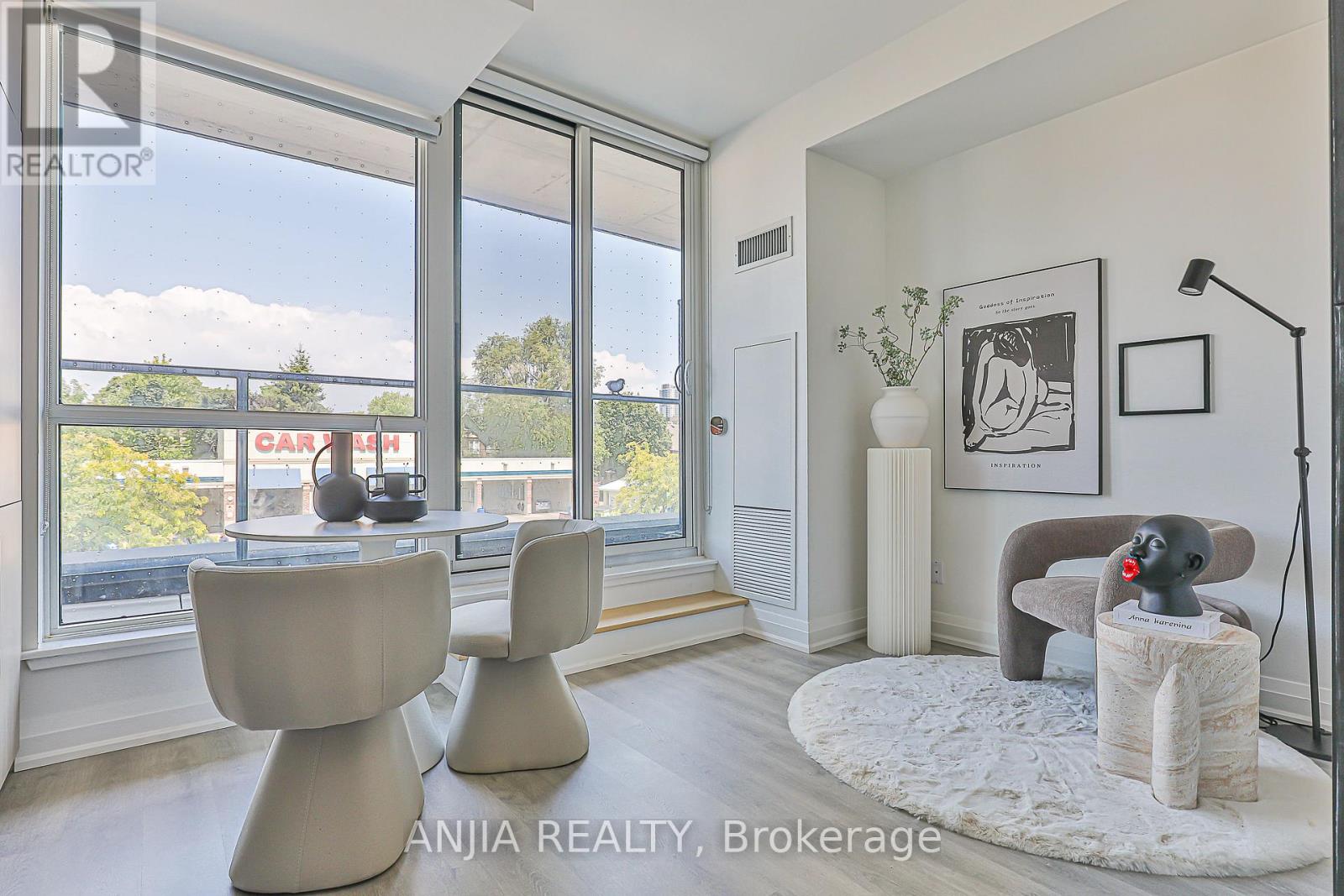 Photo 20 of 207 2369 Danforth Avenue, Toronto ON