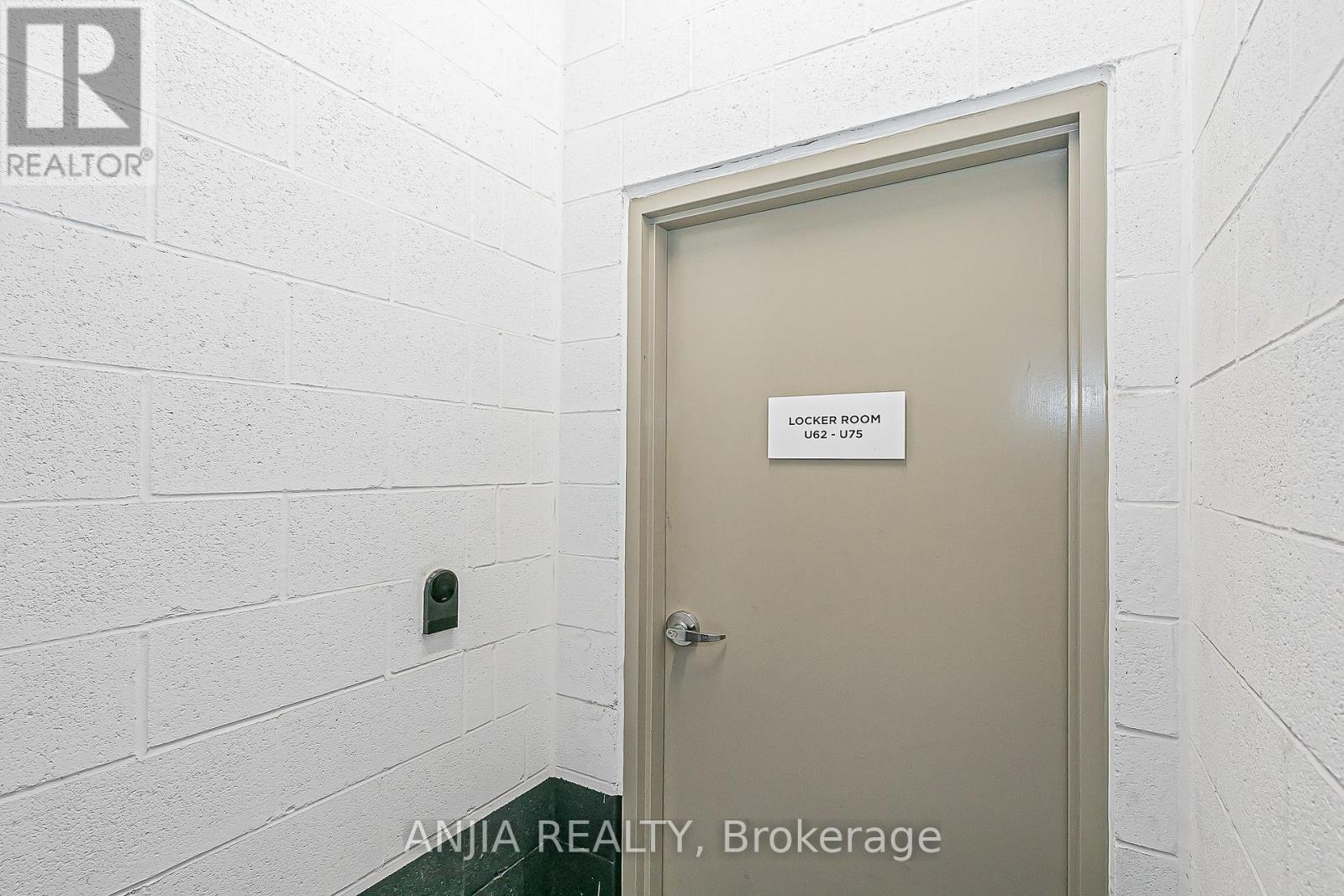Photo 41 of 207 2369 Danforth Avenue, Toronto ON