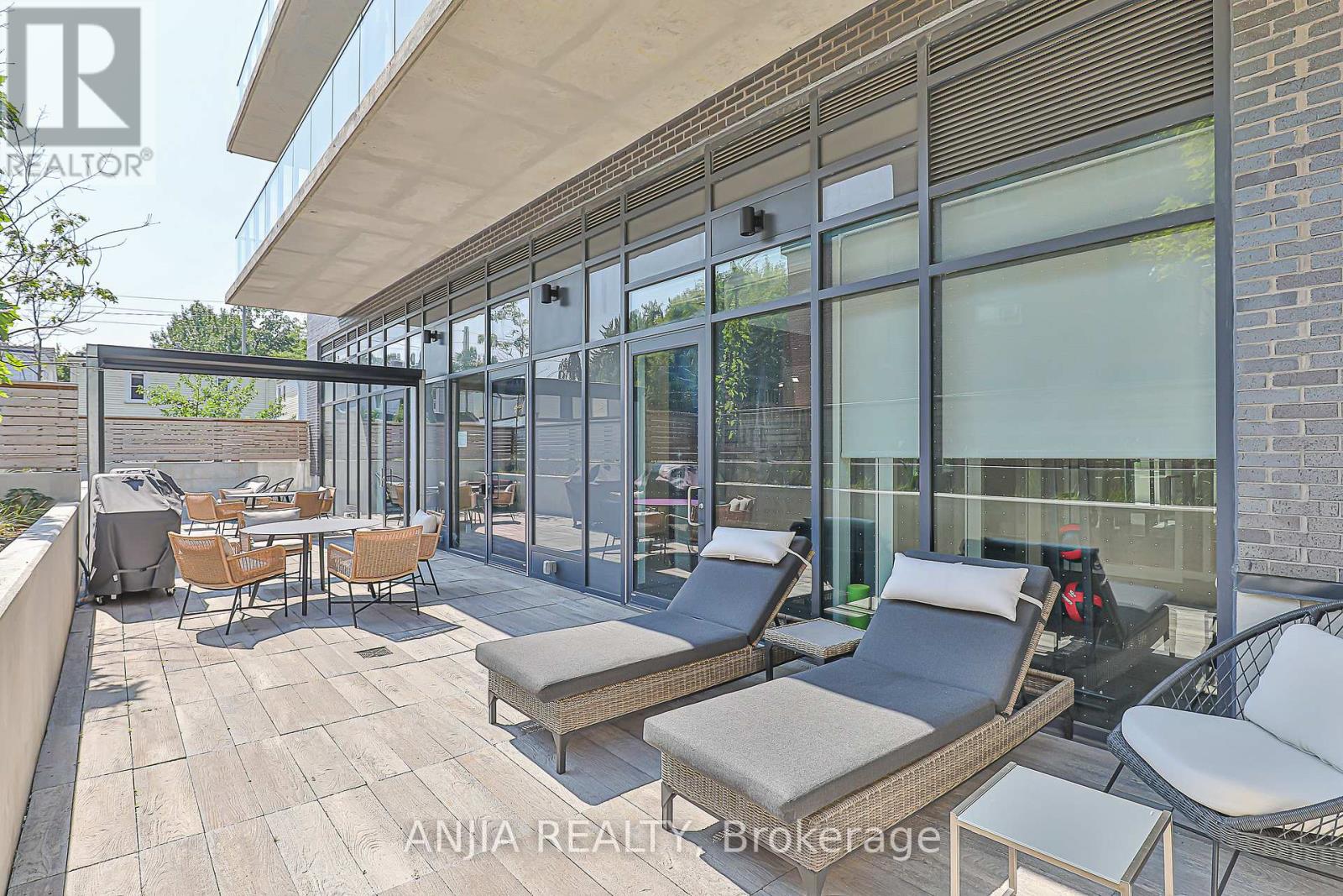 Photo 45 of 207 2369 Danforth Avenue, Toronto ON
