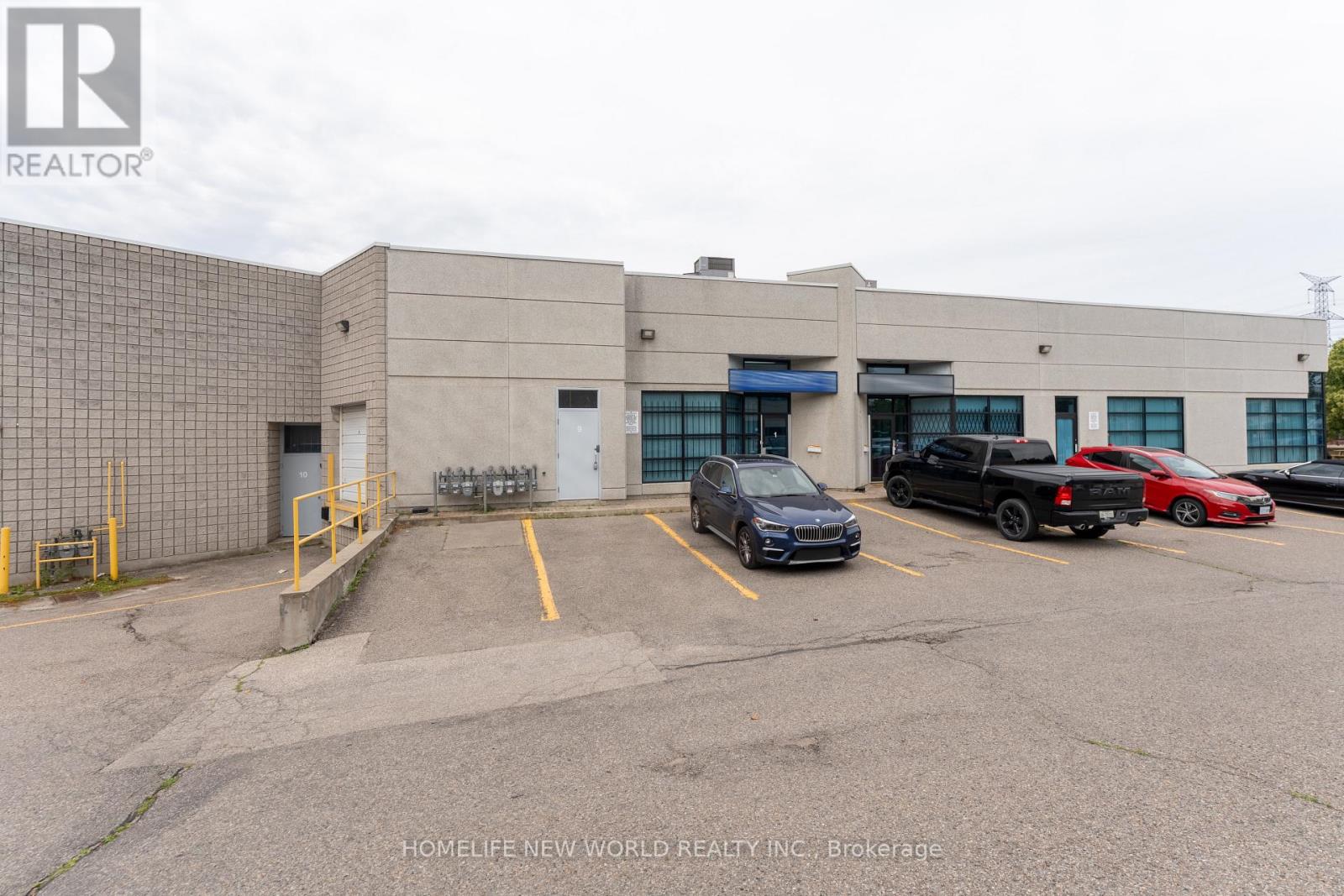 Photo 20 of 1 145 Royal Crest Court, Markham ON