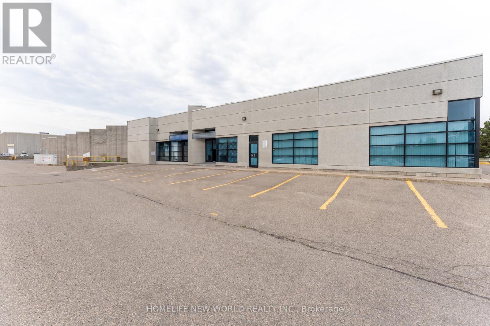Photo 21 of 1 145 Royal Crest Court, Markham ON