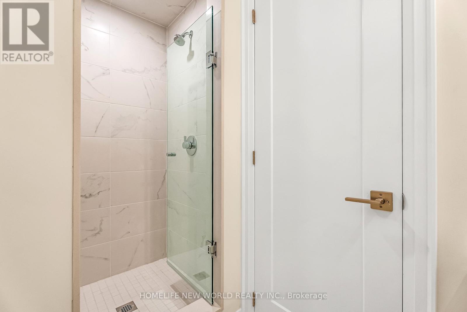 Photo 40 of 78 William Logan Drive, Richmond Hill ON