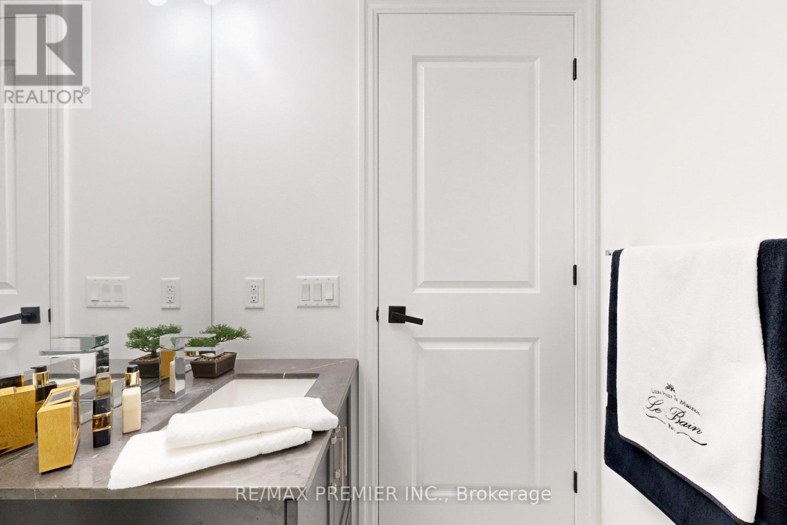Photo 28 of Suite 1907 9085 Jane Street, Vaughan ON