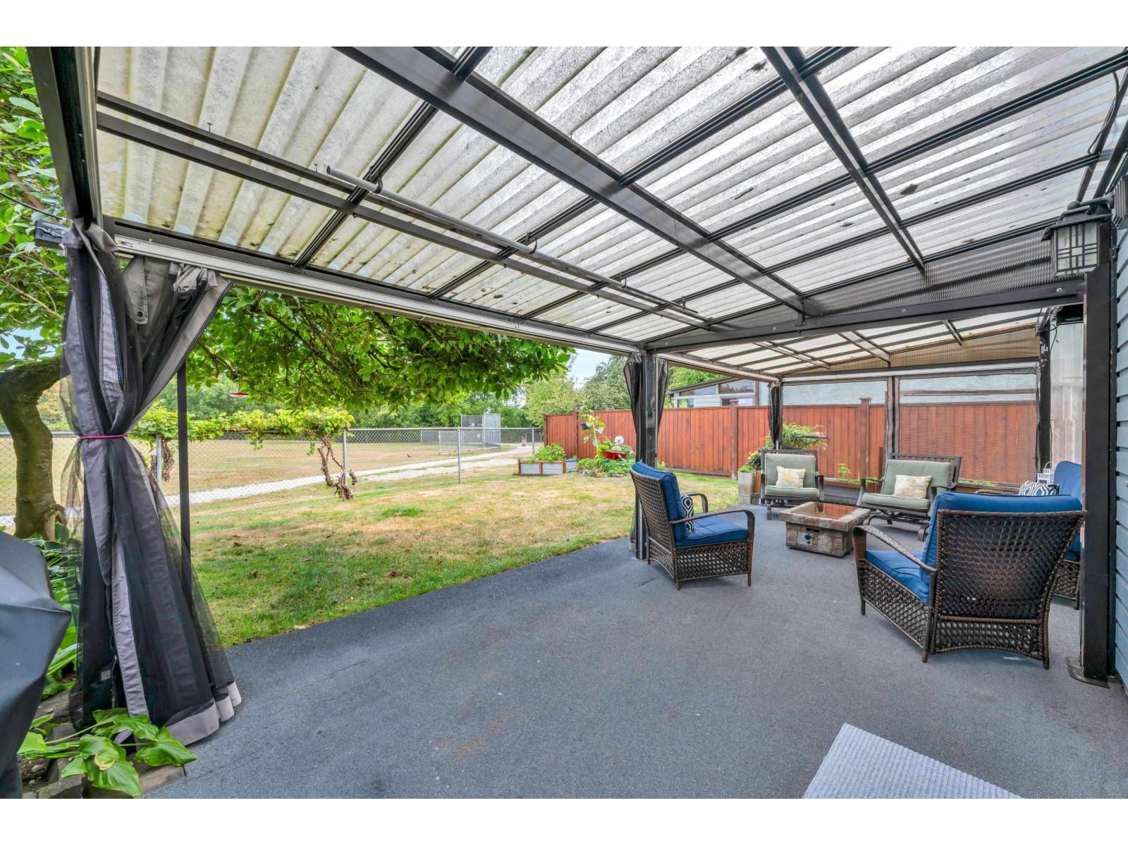 Photo 26 of 2112 Winston Court, Langley BC