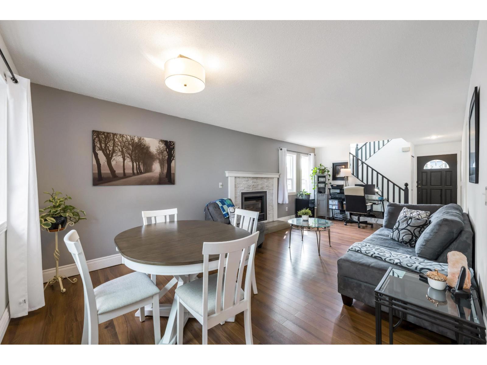 Photo 15 of 2112 Winston Court, Langley BC