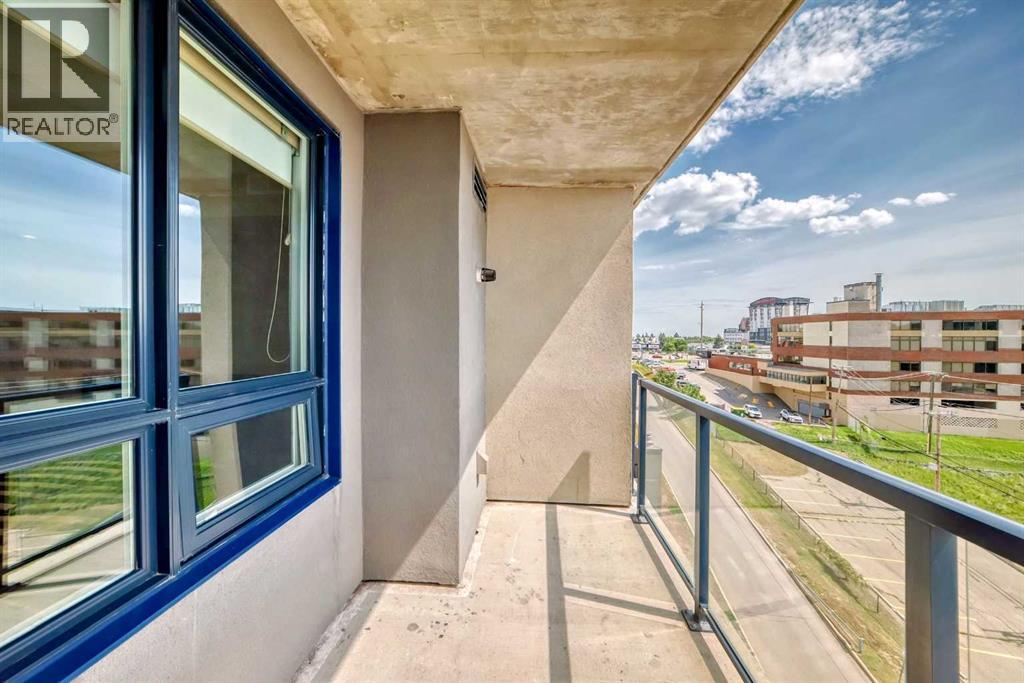 Single Family House for Sale in   Horton Road SW Haysboro Calgary 