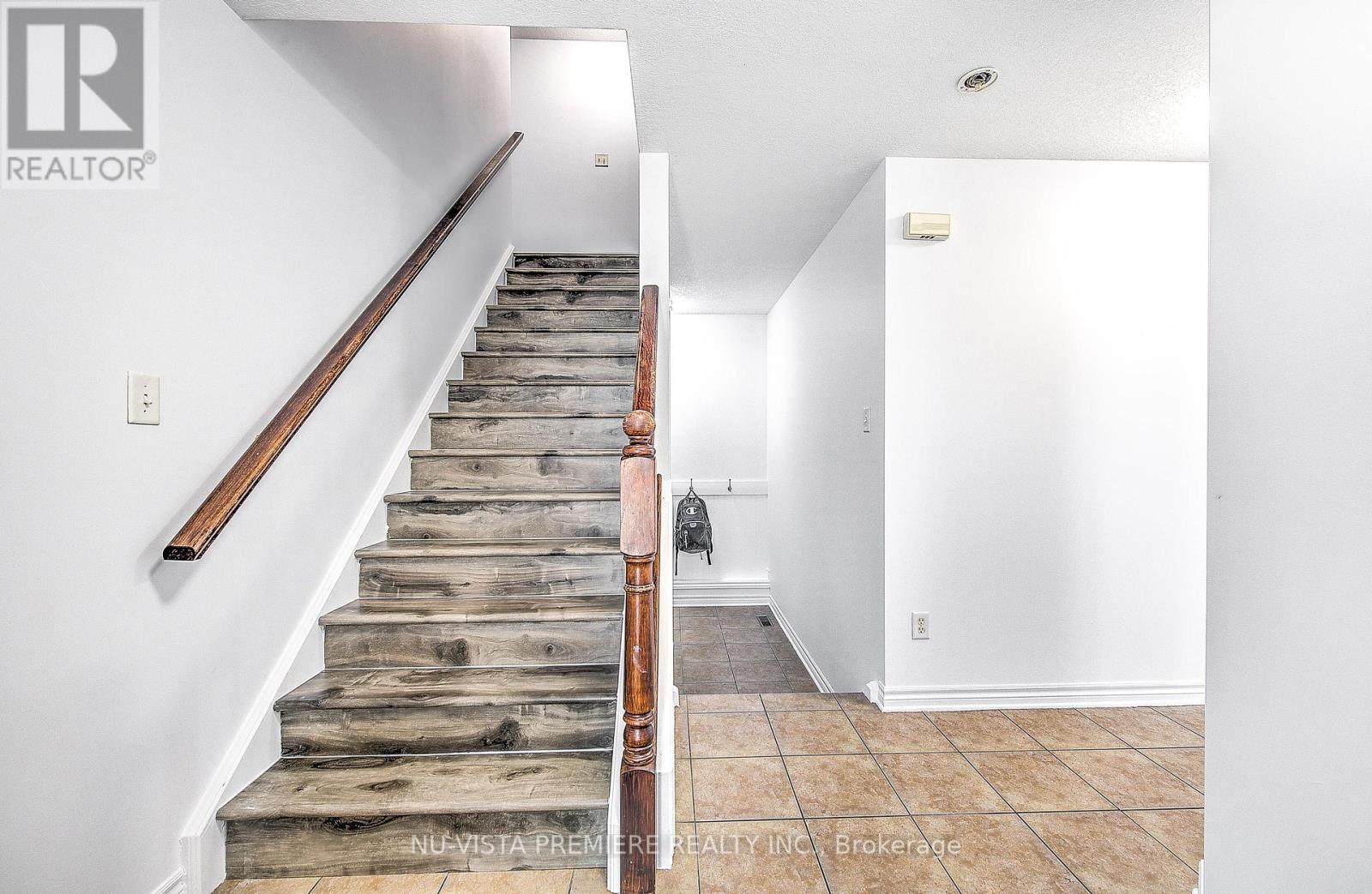 Photo 20 of 1046 Crosscreek Crescent, London East ON