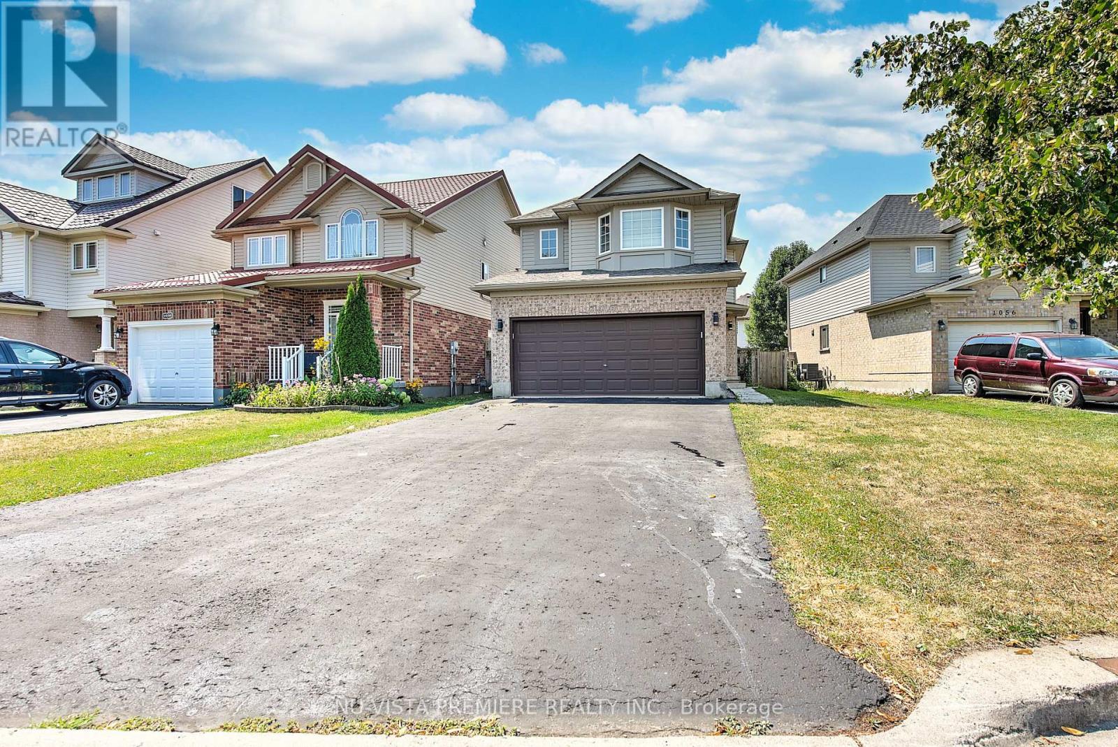 Photo 3 of 1046 Crosscreek Crescent, London East ON