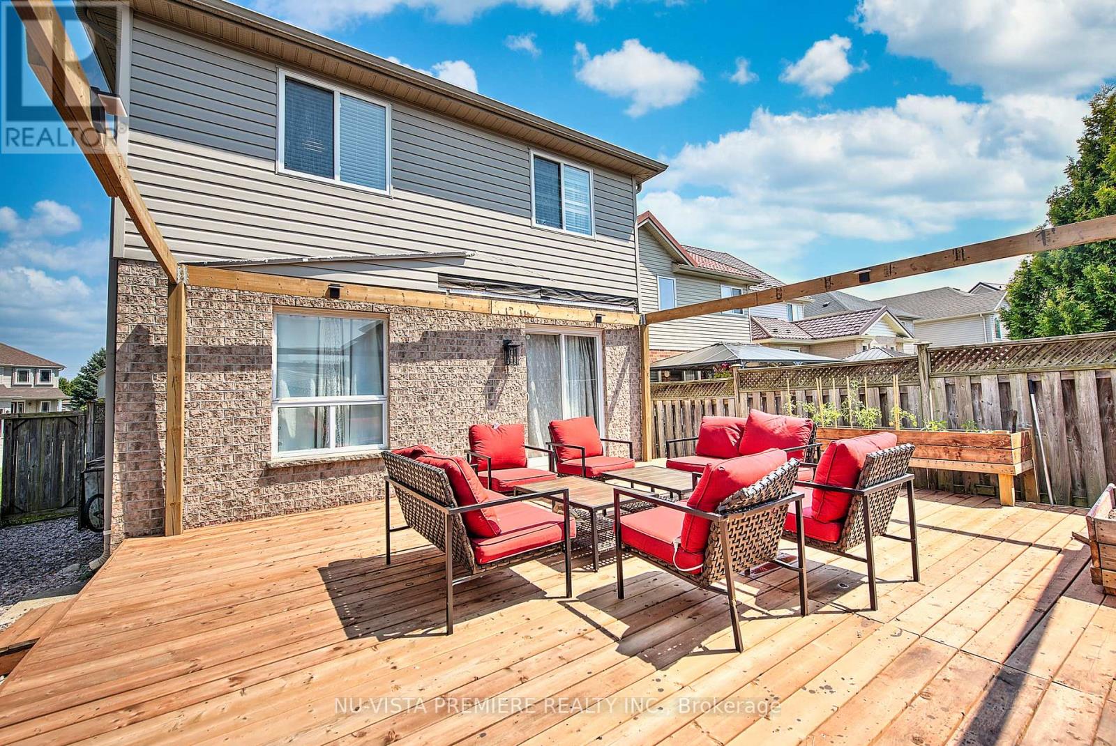 Photo 40 of 1046 Crosscreek Crescent, London East ON