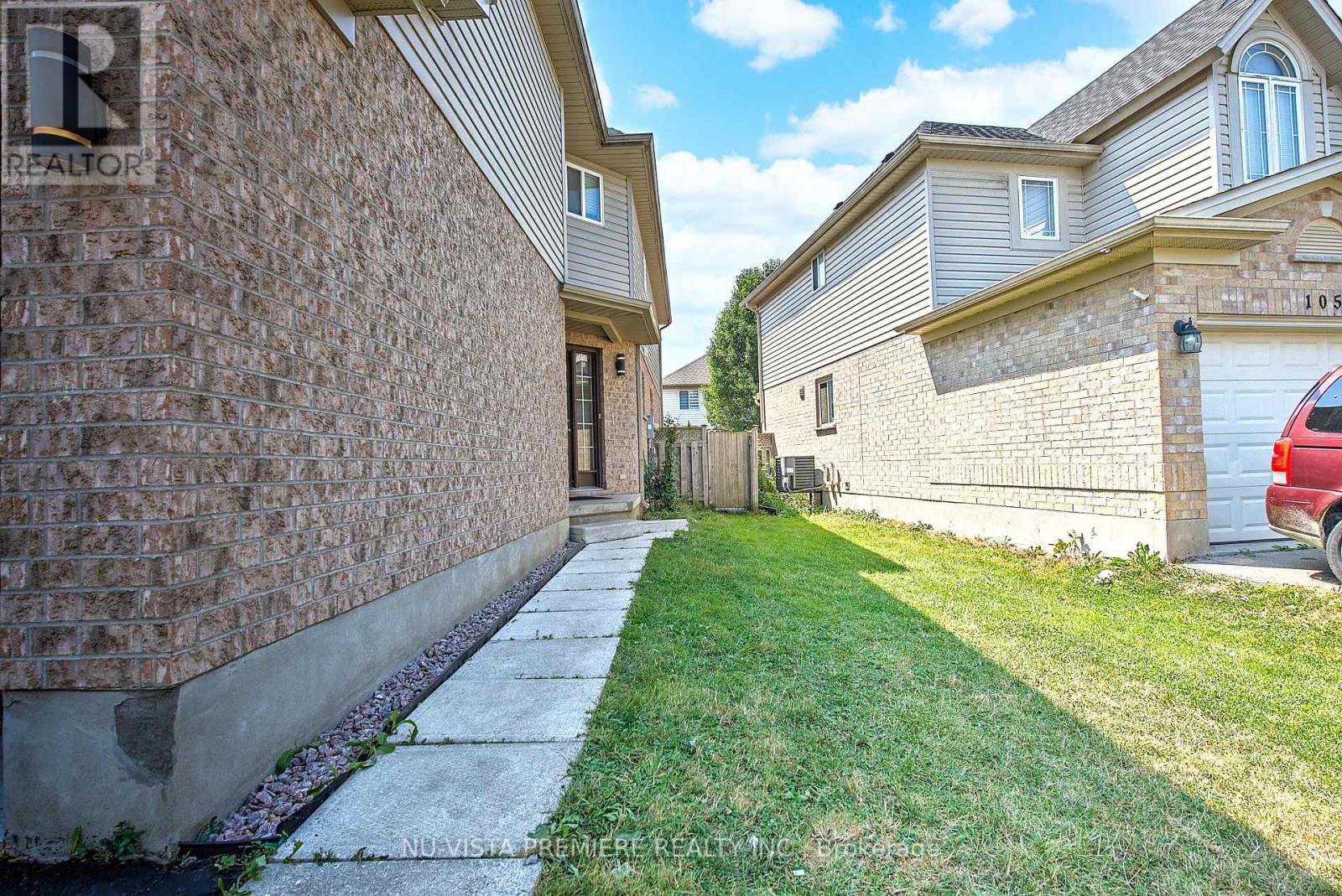 Photo 5 of 1046 Crosscreek Crescent, London East ON
