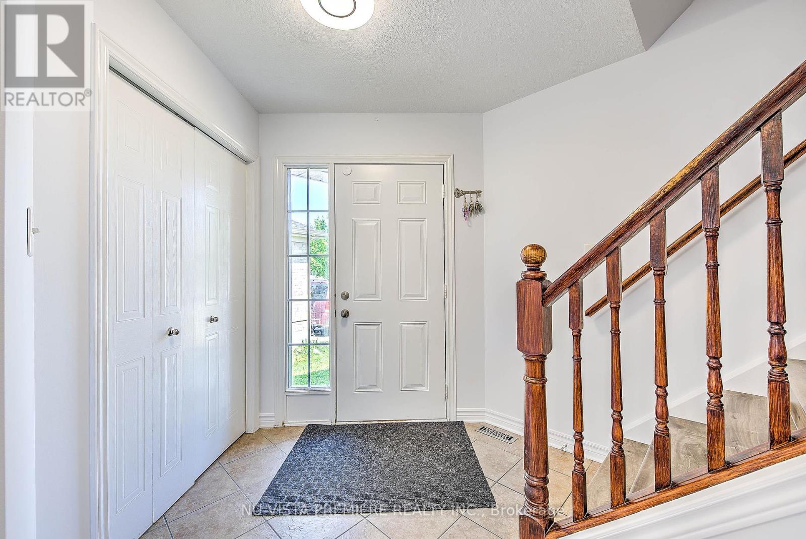 Photo 7 of 1046 Crosscreek Crescent, London East ON