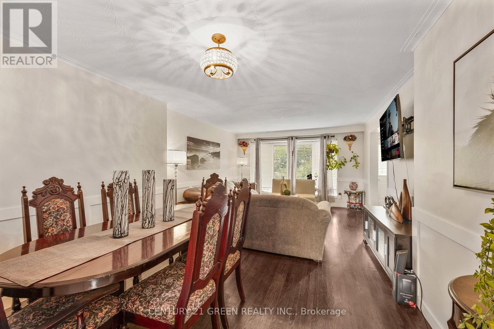 Photo 31 of 37 Rubydale Gardens, Toronto ON