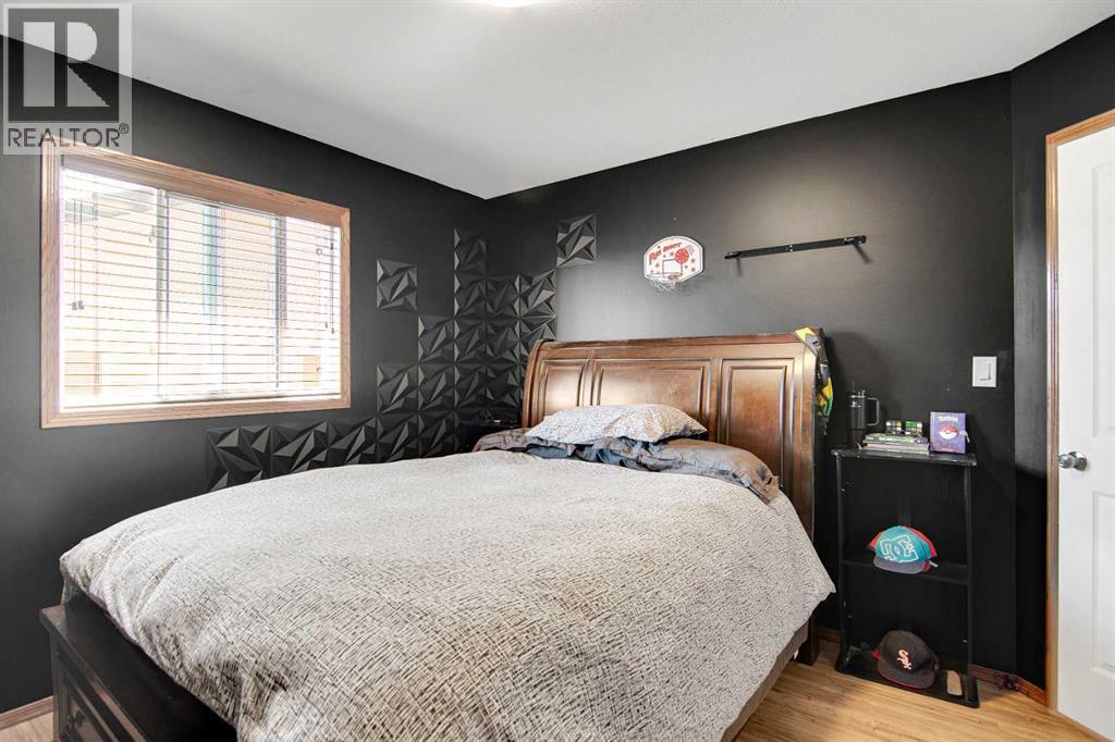 Photo 15 of 38 Woodbine Avenue Nw, Blackfalds AB