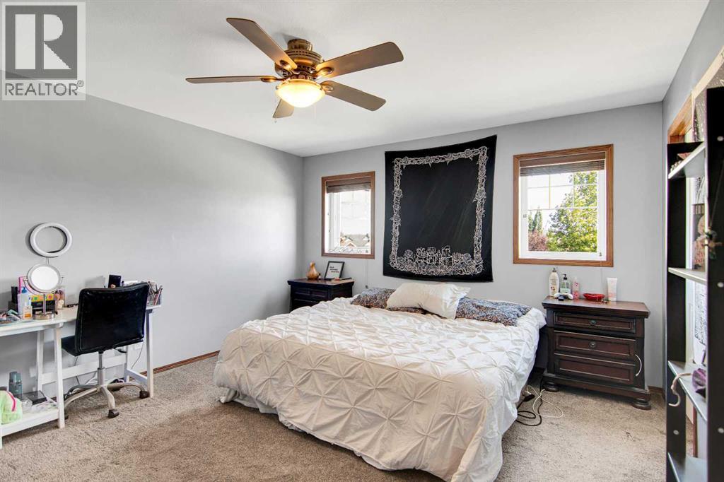 Photo 18 of 38 Woodbine Avenue Nw, Blackfalds AB