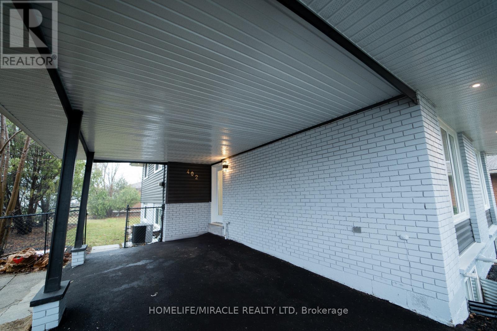 Photo 7 of 402 Upper Paradise Road, Hamilton ON