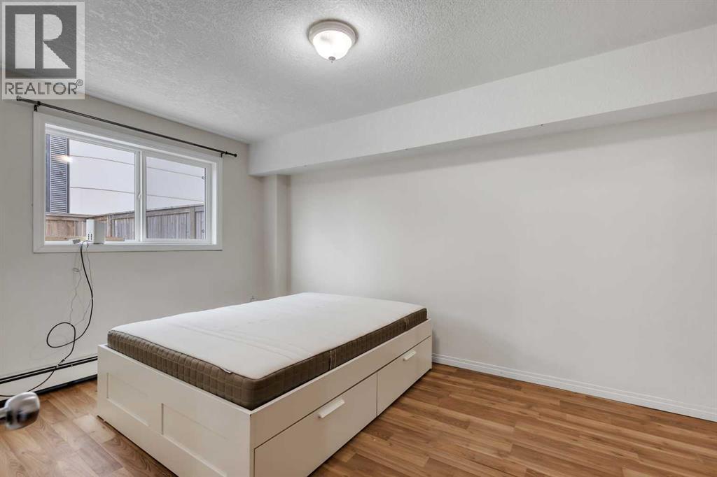 Single Family House for Sale in    Avenue SW Sunalta Calgary 