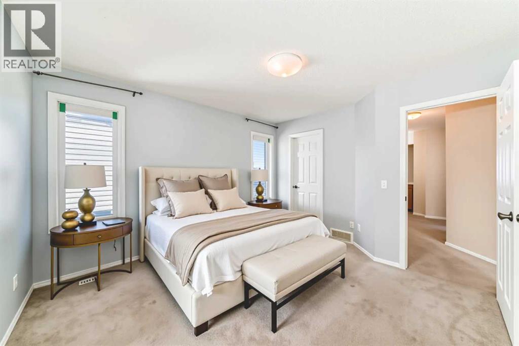 Single Family House for Sale in  Everglen Way SW Evergreen Calgary 