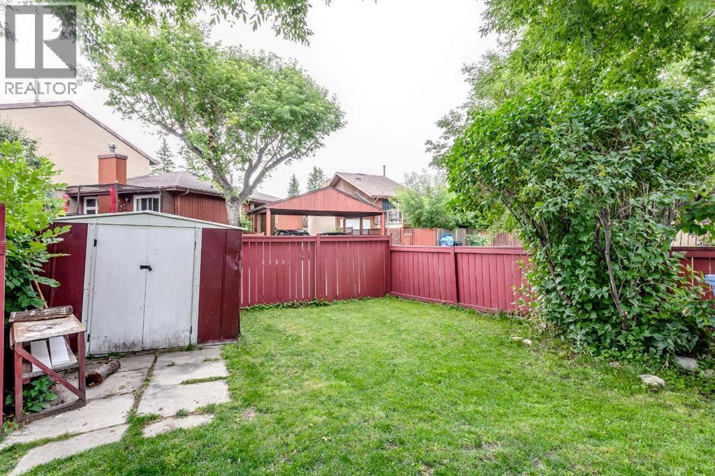 Single Family House for Sale in  Whiteridge Place NE Whitehorn Calgary 