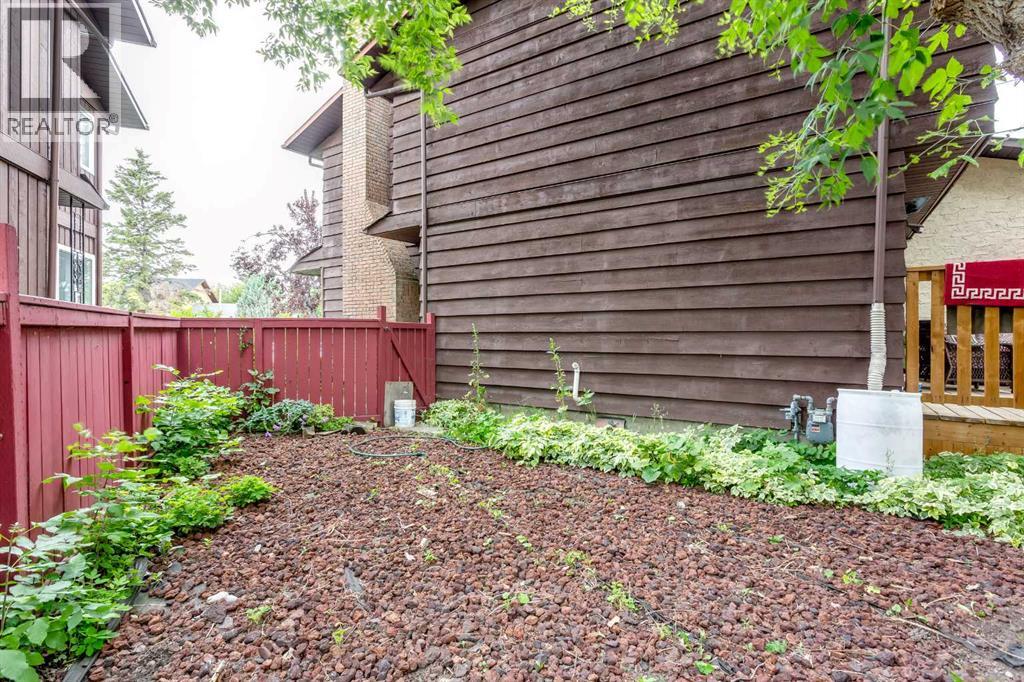 Single Family House for Sale in  Whiteridge Place NE Whitehorn Calgary 