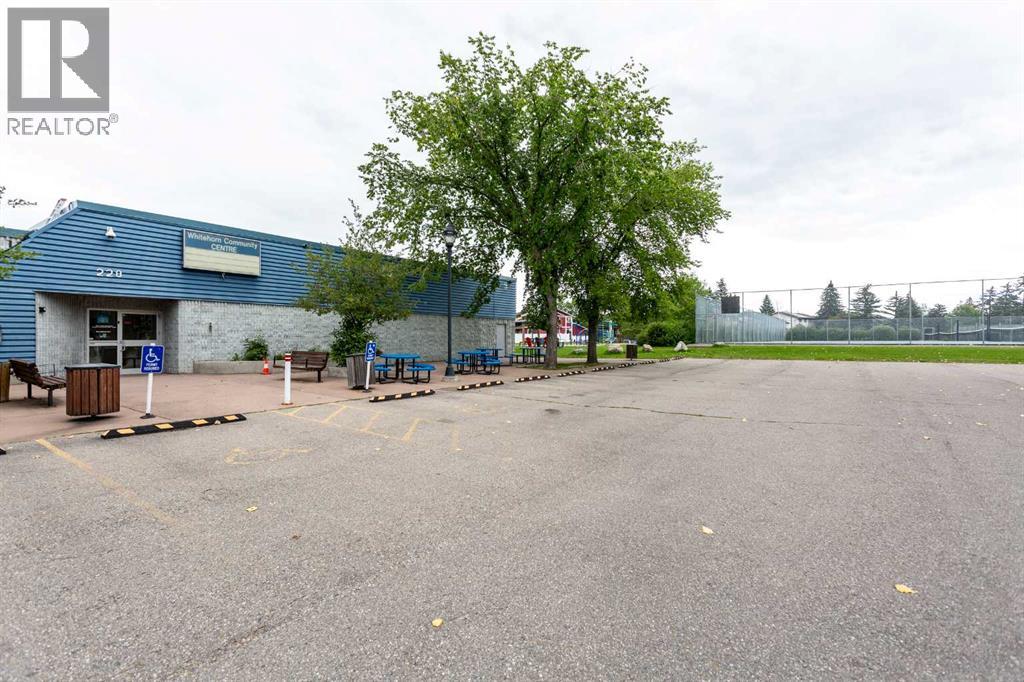 Single Family House for Sale in  Whiteridge Place NE Whitehorn Calgary 