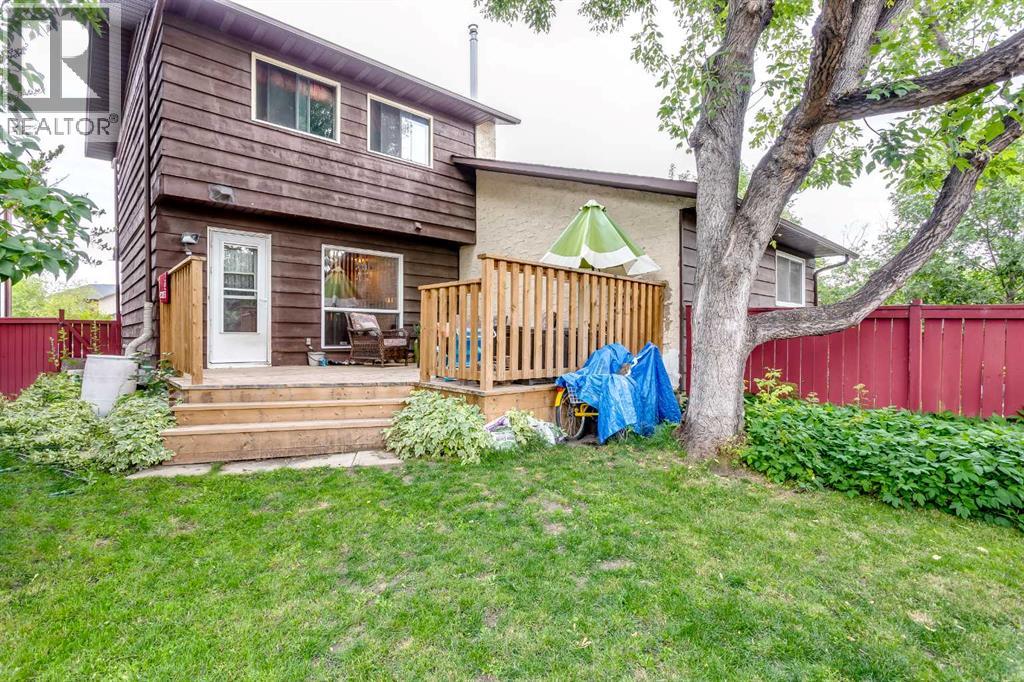 Single Family House for Sale in  Whiteridge Place NE Whitehorn Calgary 