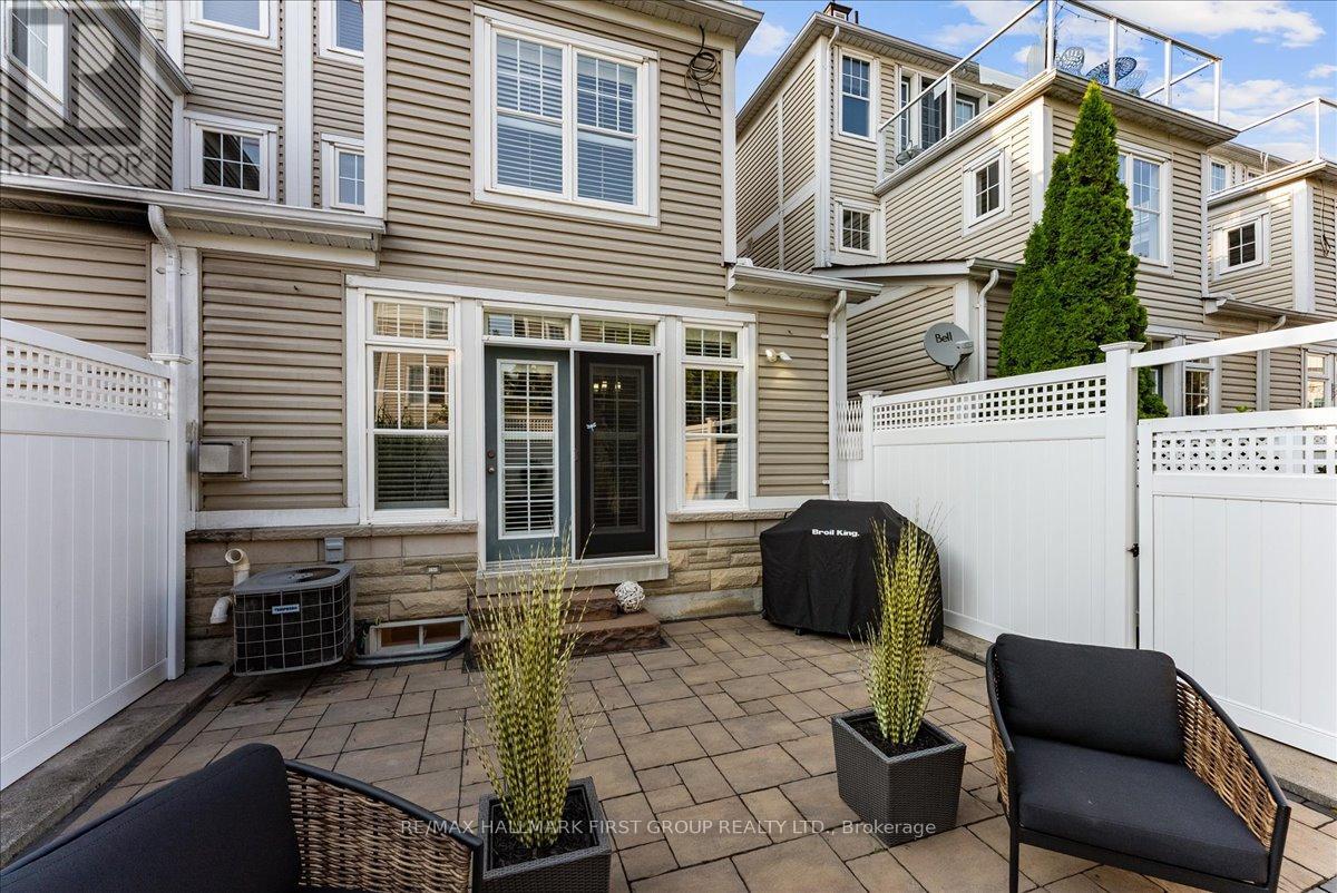 Photo 33 of 4 1295 Wharf Street, Pickering ON