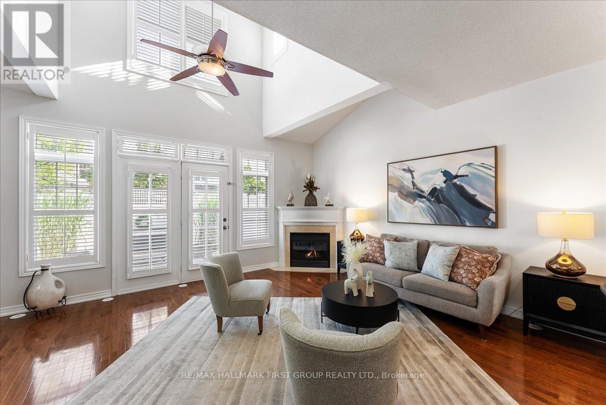 Photo 8 of 4 1295 Wharf Street, Pickering ON