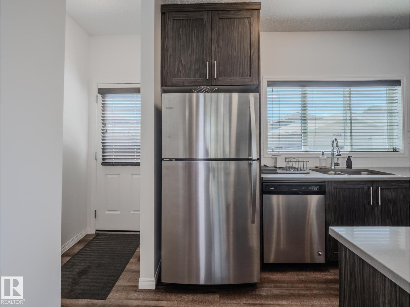 Photo 28 of 2028 Cavanagh Dr Sw, Edmonton AB