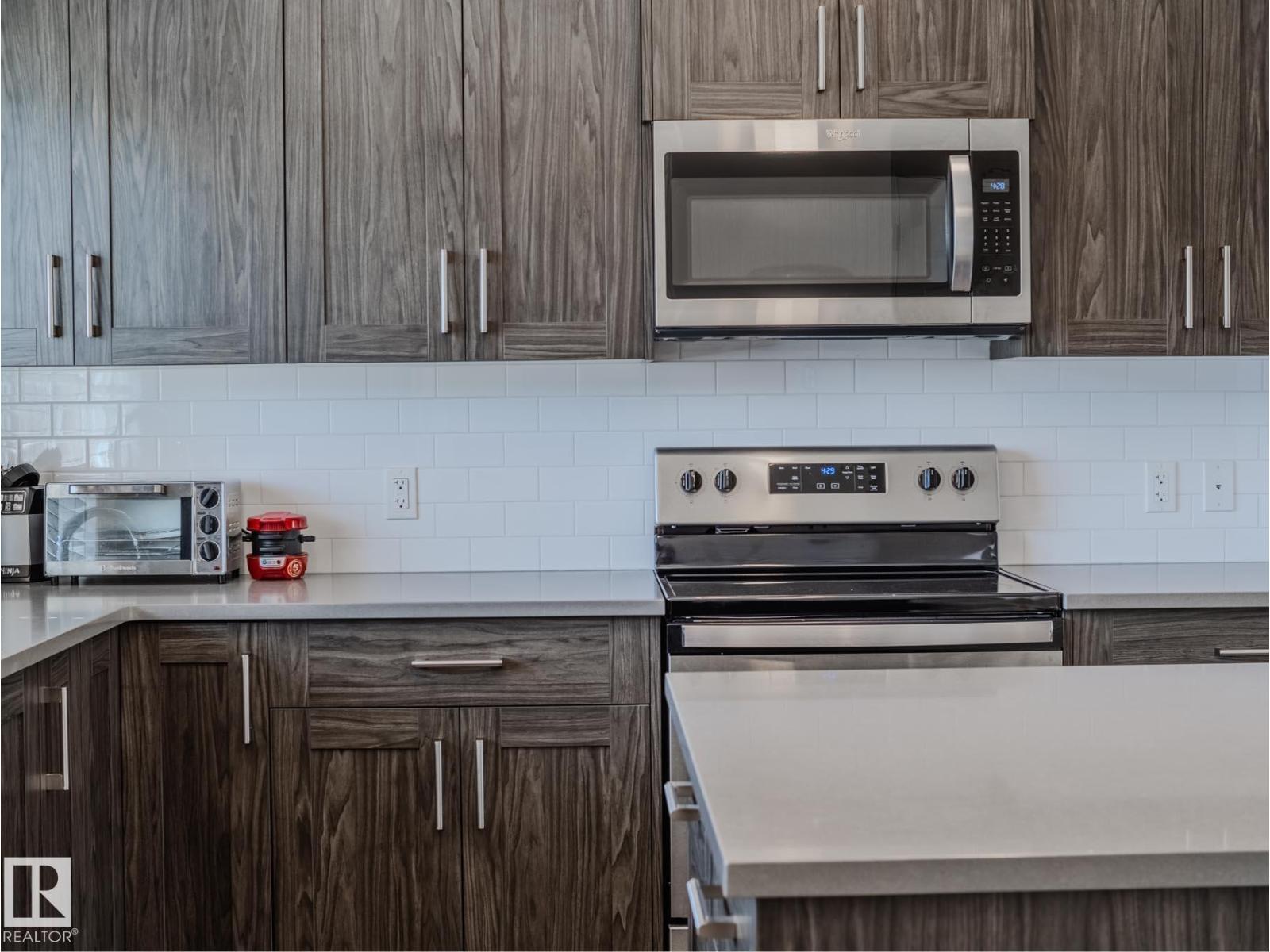 Photo 61 of 2028 Cavanagh Dr Sw, Edmonton AB