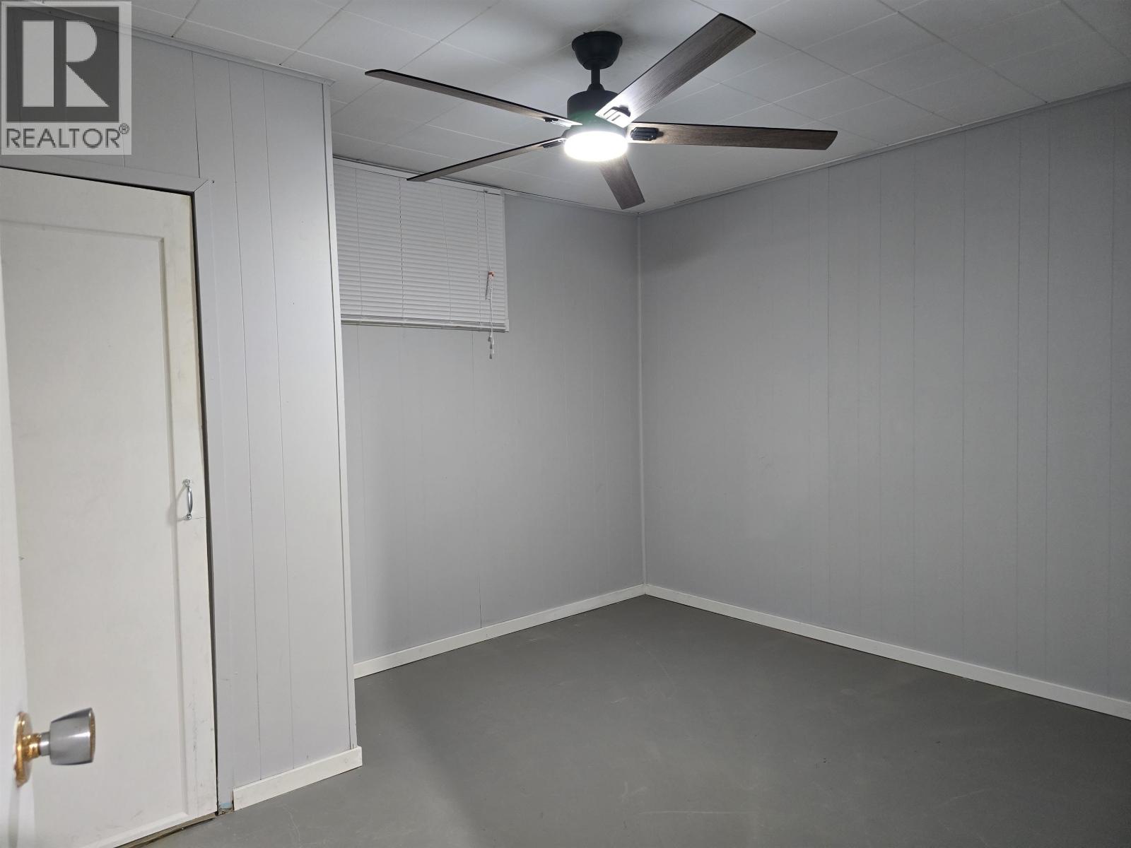 Photo 10 of 1542 Carney Street, Prince George BC