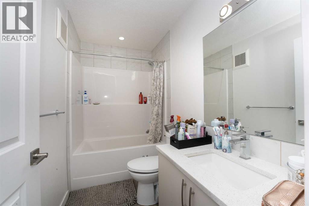 Photo 16 of 64 Belvedere Park Se, Calgary AB