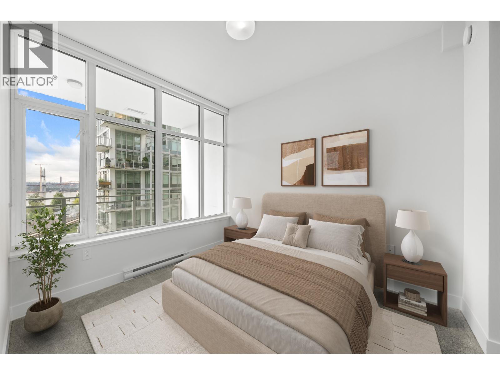 Photo 2 of 713 258 Nelsons Court, New Westminster BC