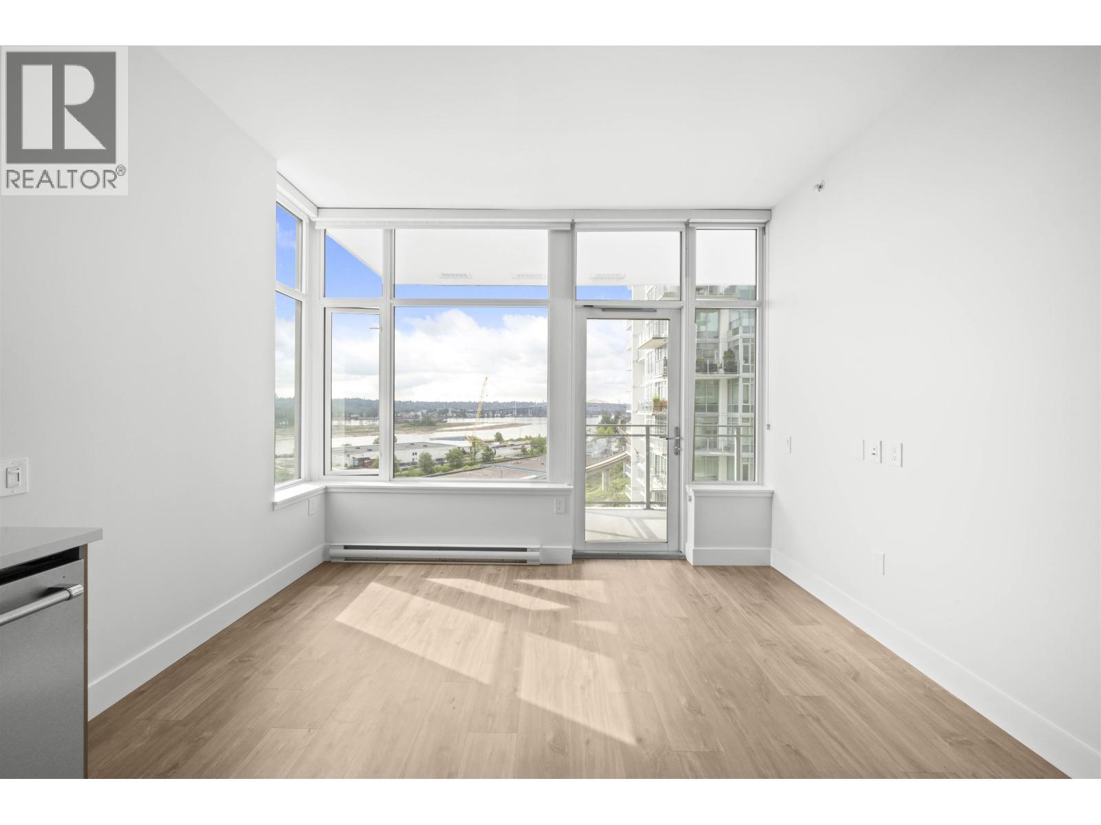 Photo 16 of 713 258 Nelsons Court, New Westminster BC