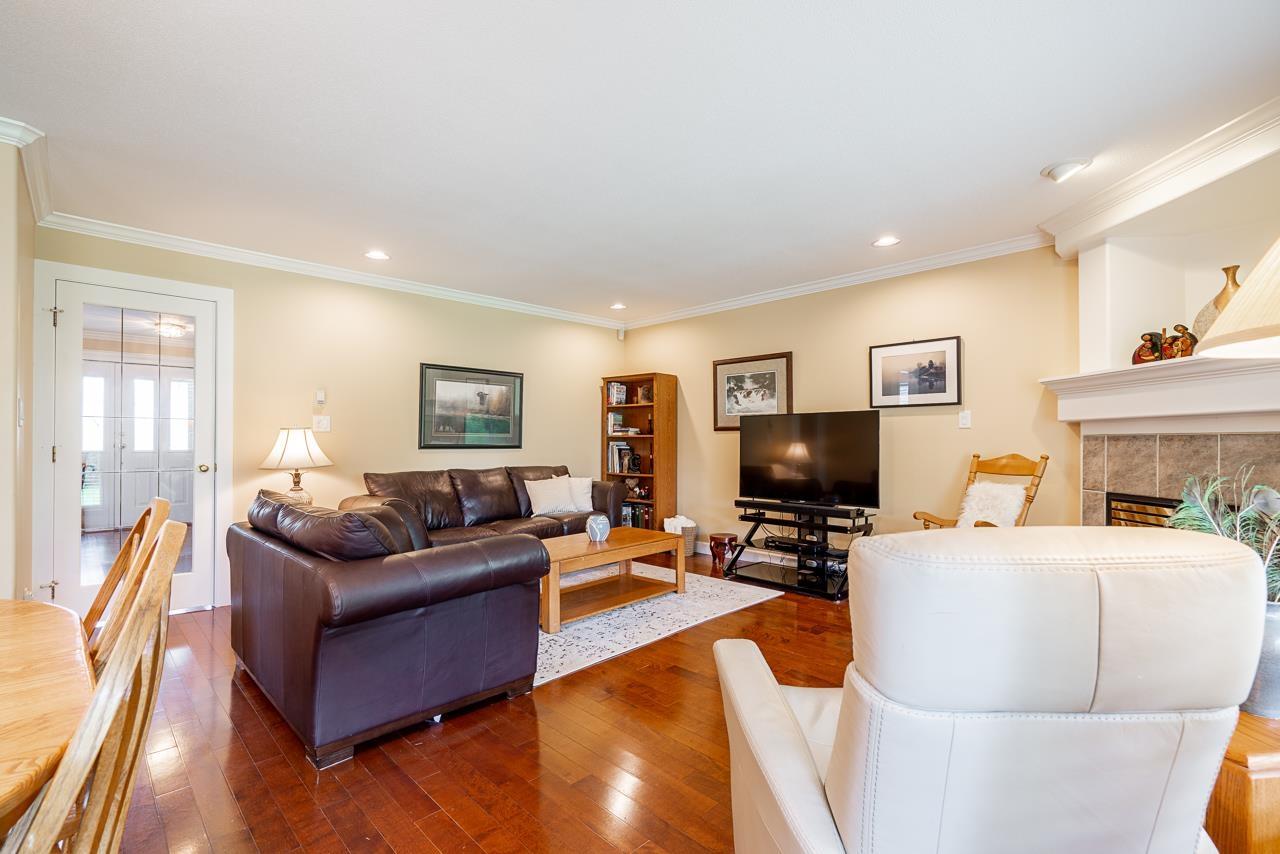 Photo 14 of 9143 159 Street, Surrey BC