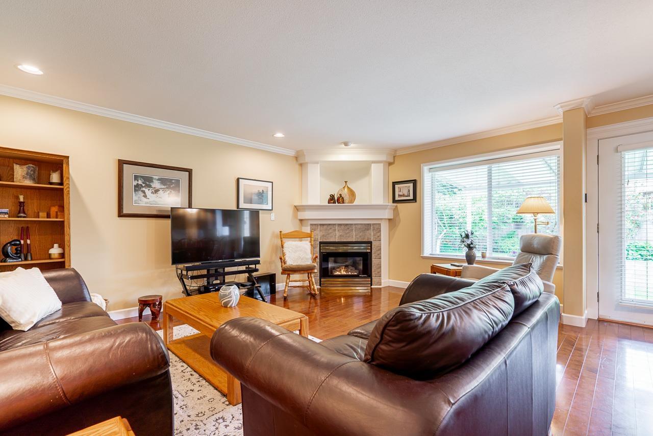 Photo 5 of 9143 159 Street, Surrey BC