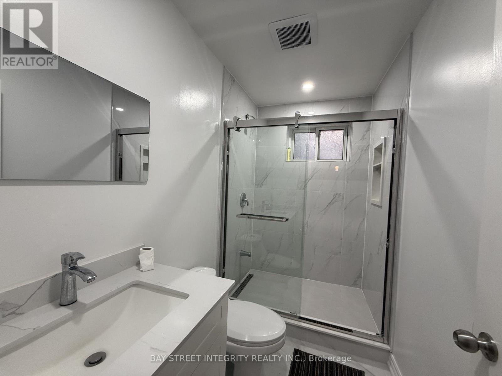 Photo 7 of Bsmt 34 Iangrove Terrace, Toronto ON