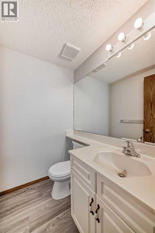 Photo 21 of 172 Panorama Hills Place Nw, Calgary AB
