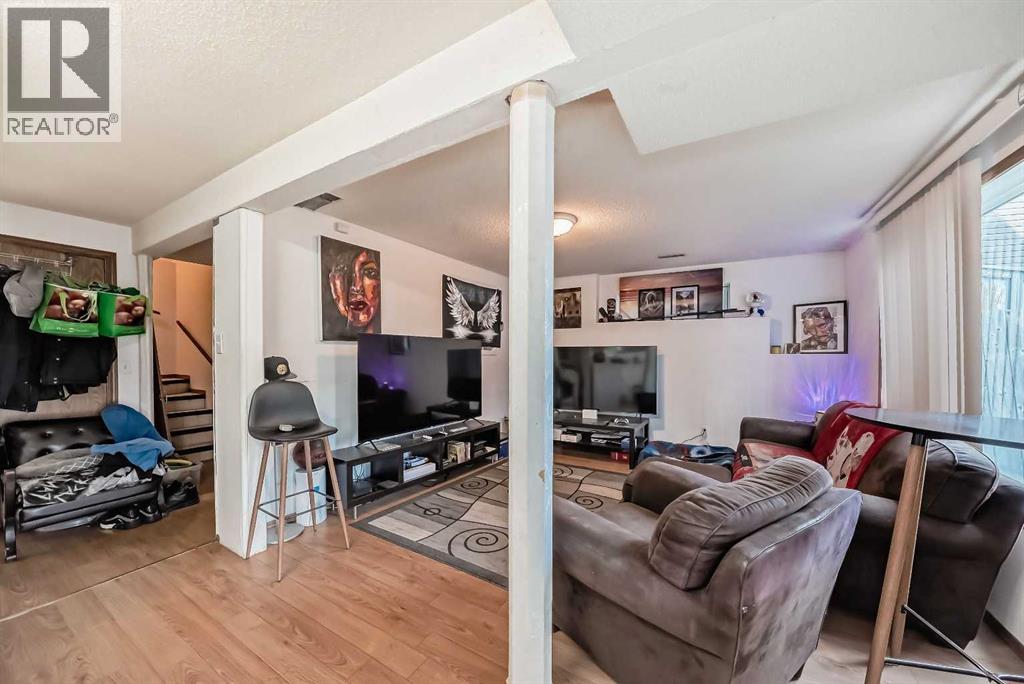 Photo 18 of 172 Panorama Hills Place Nw, Calgary AB
