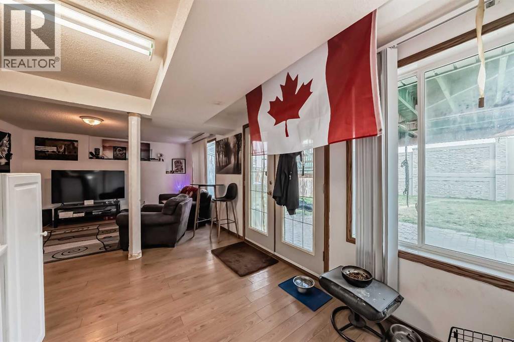 Photo 5 of 172 Panorama Hills Place Nw, Calgary AB