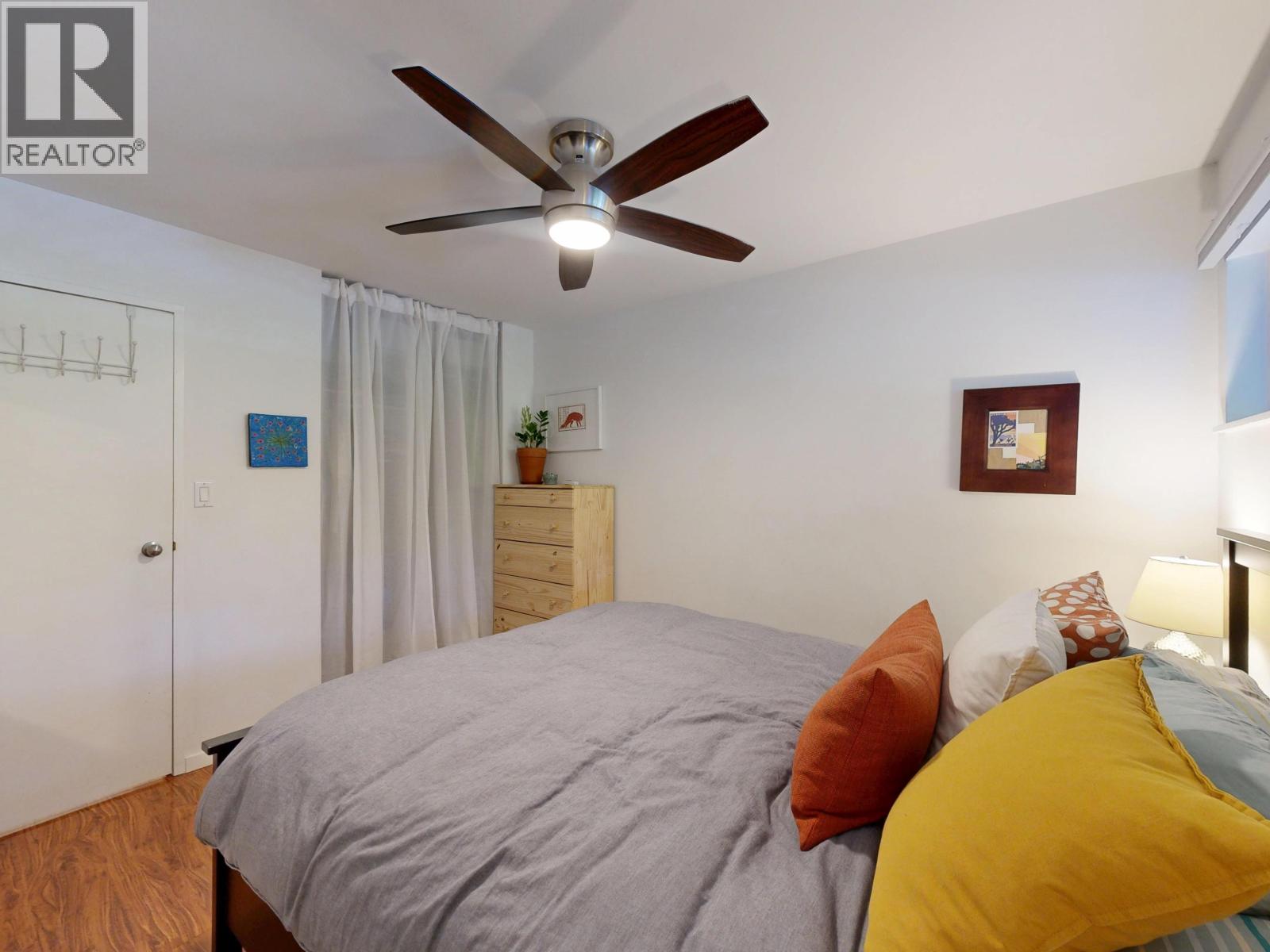 Photo 14 of 208 2173 W 6th Avenue, Vancouver BC