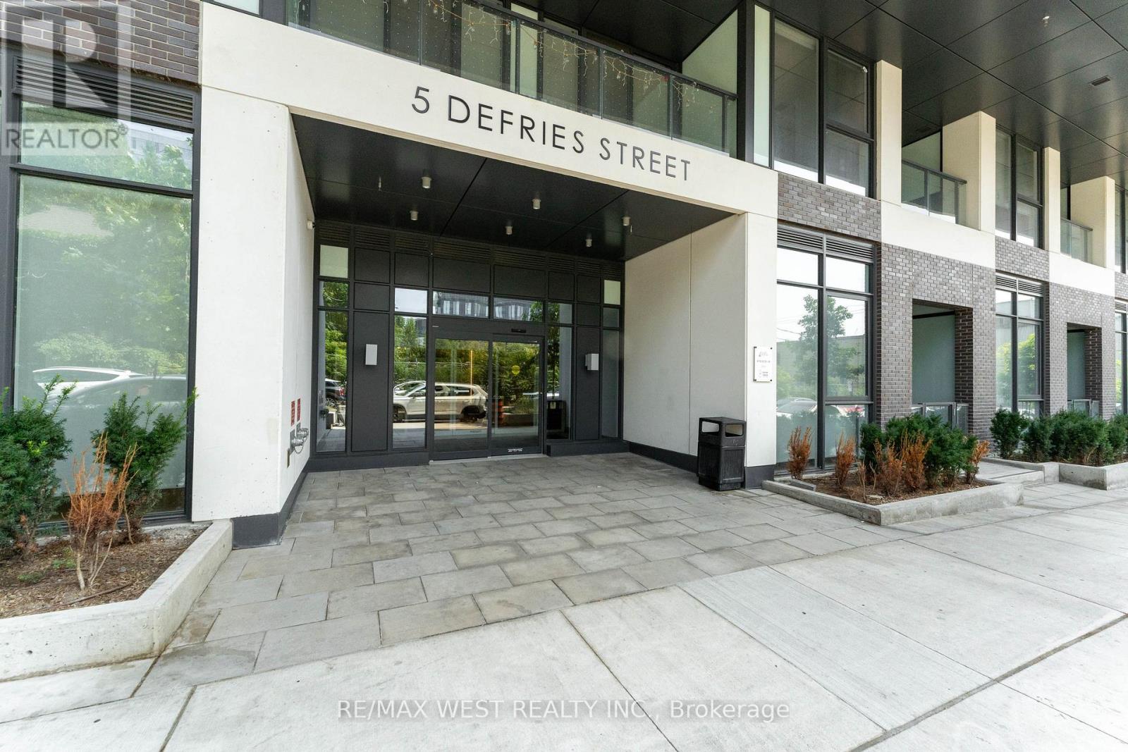 Photo 39 of 3405 5 Defries Street, Toronto ON