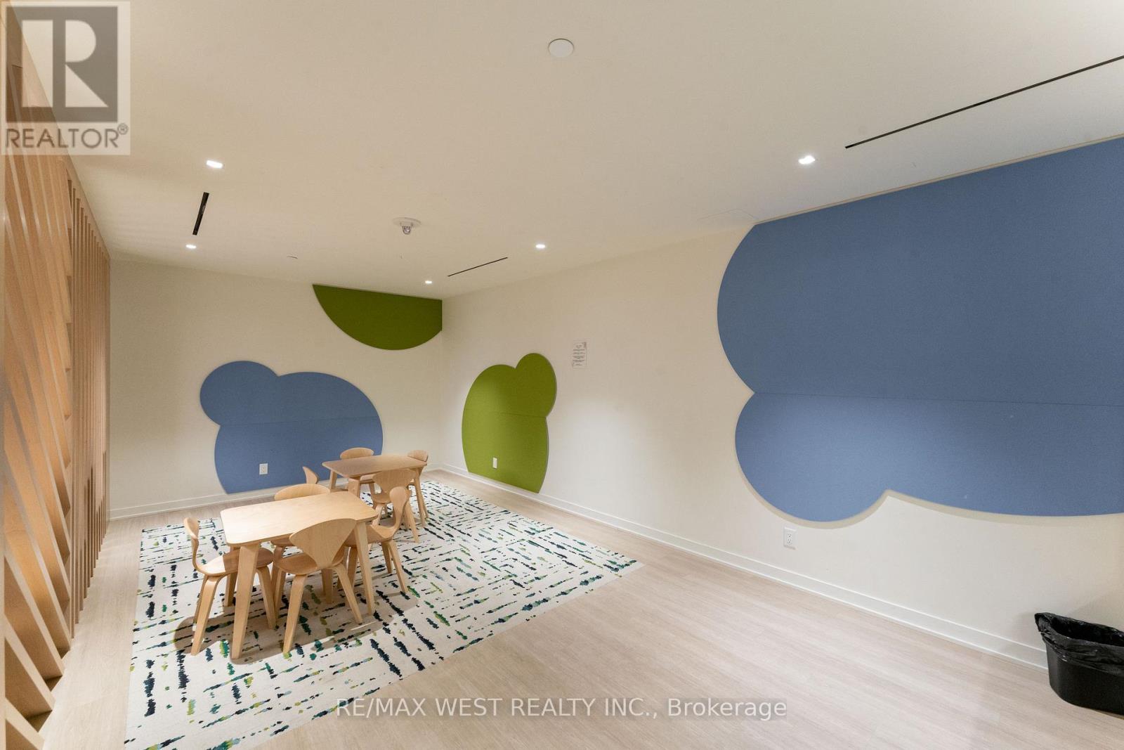 Photo 33 of 3405 5 Defries Street, Toronto ON