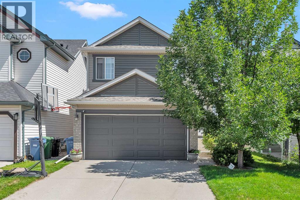 Single Family House for Sale in  Evermeadow Road SW Evergreen Calgary 