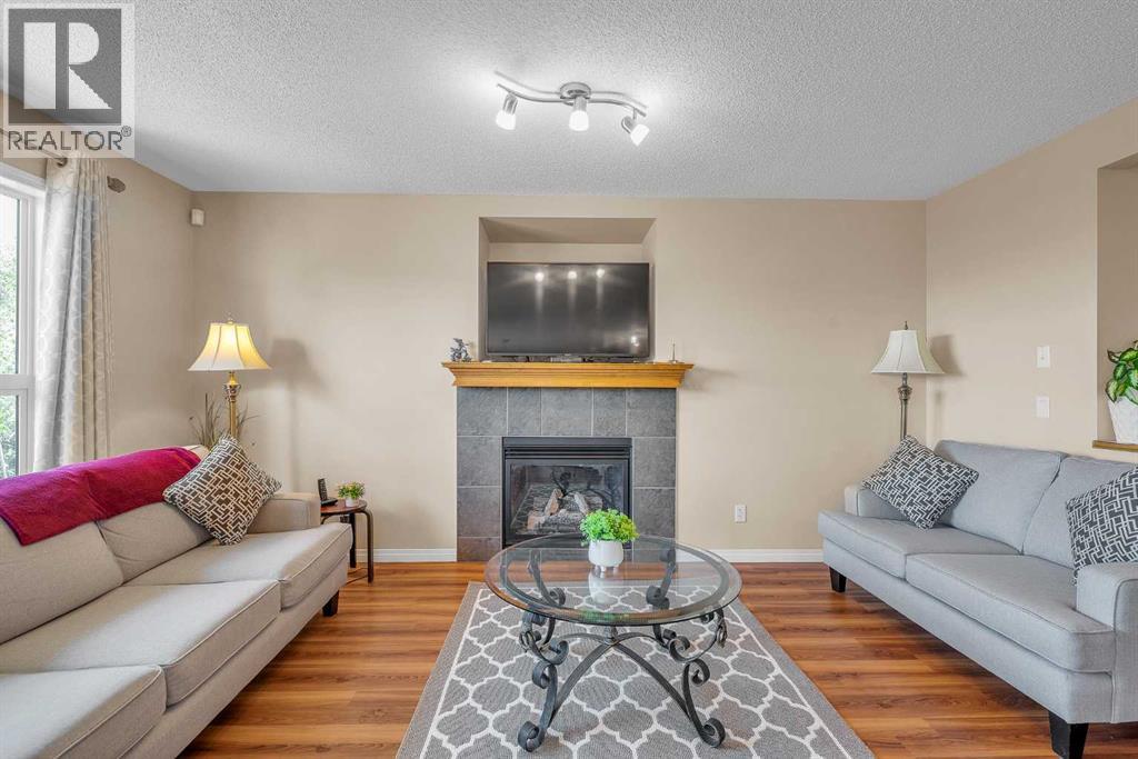Single Family House for Sale in  Evermeadow Road SW Evergreen Calgary 