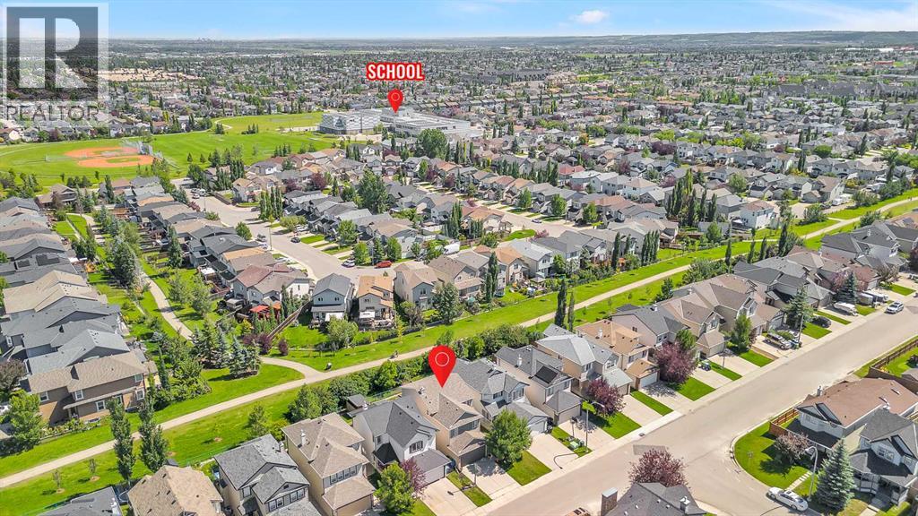 Single Family House for Sale in  Evermeadow Road SW Evergreen Calgary 