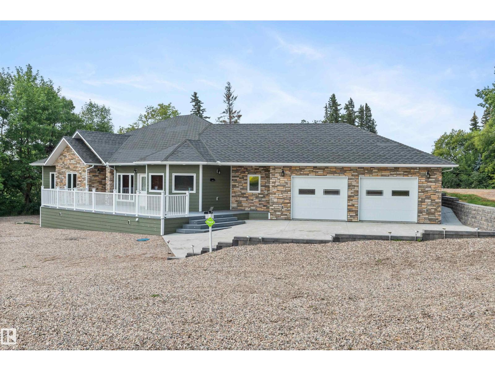 Photo 1 of 564032 564034 Range Road 130, Rural Two Hills County AB