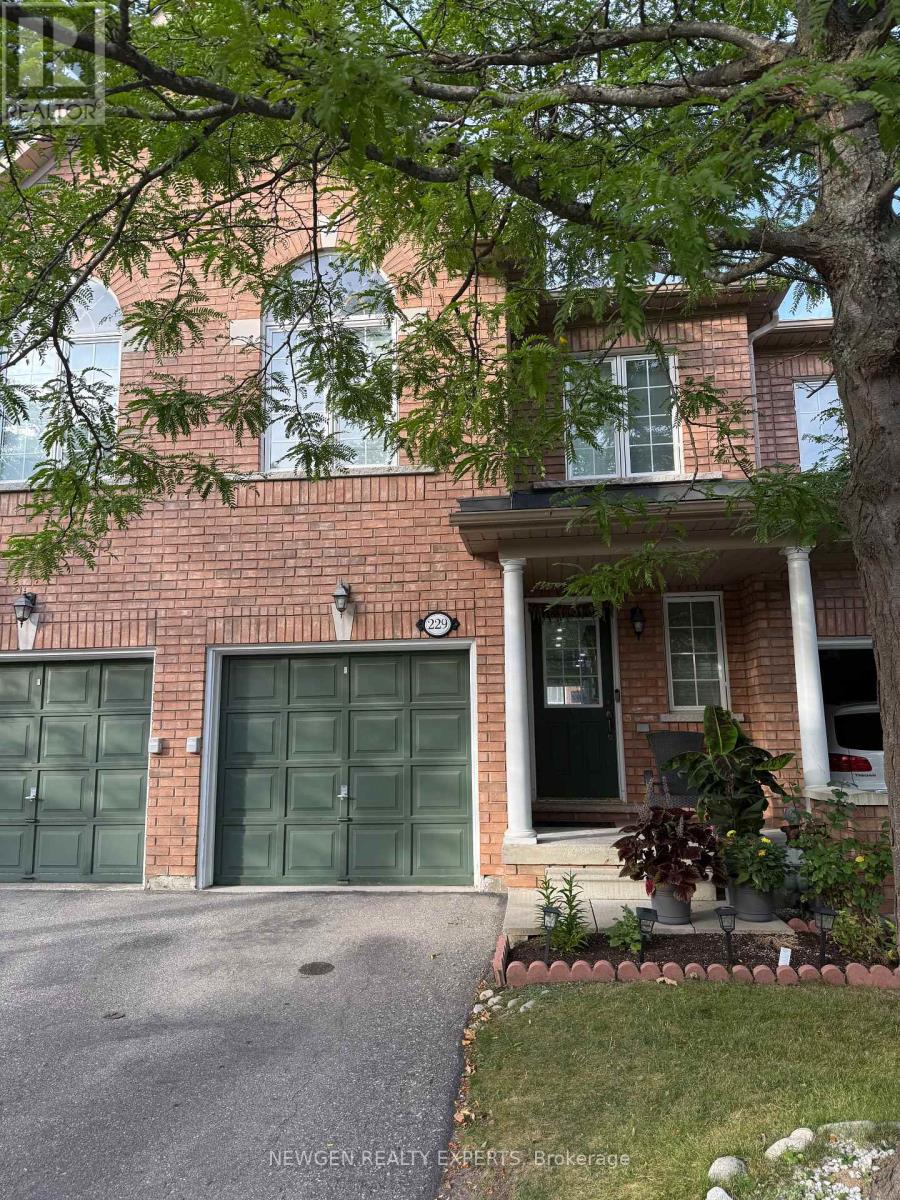 Photo 40 of 229 7360 Zinnia Place, Mississauga ON