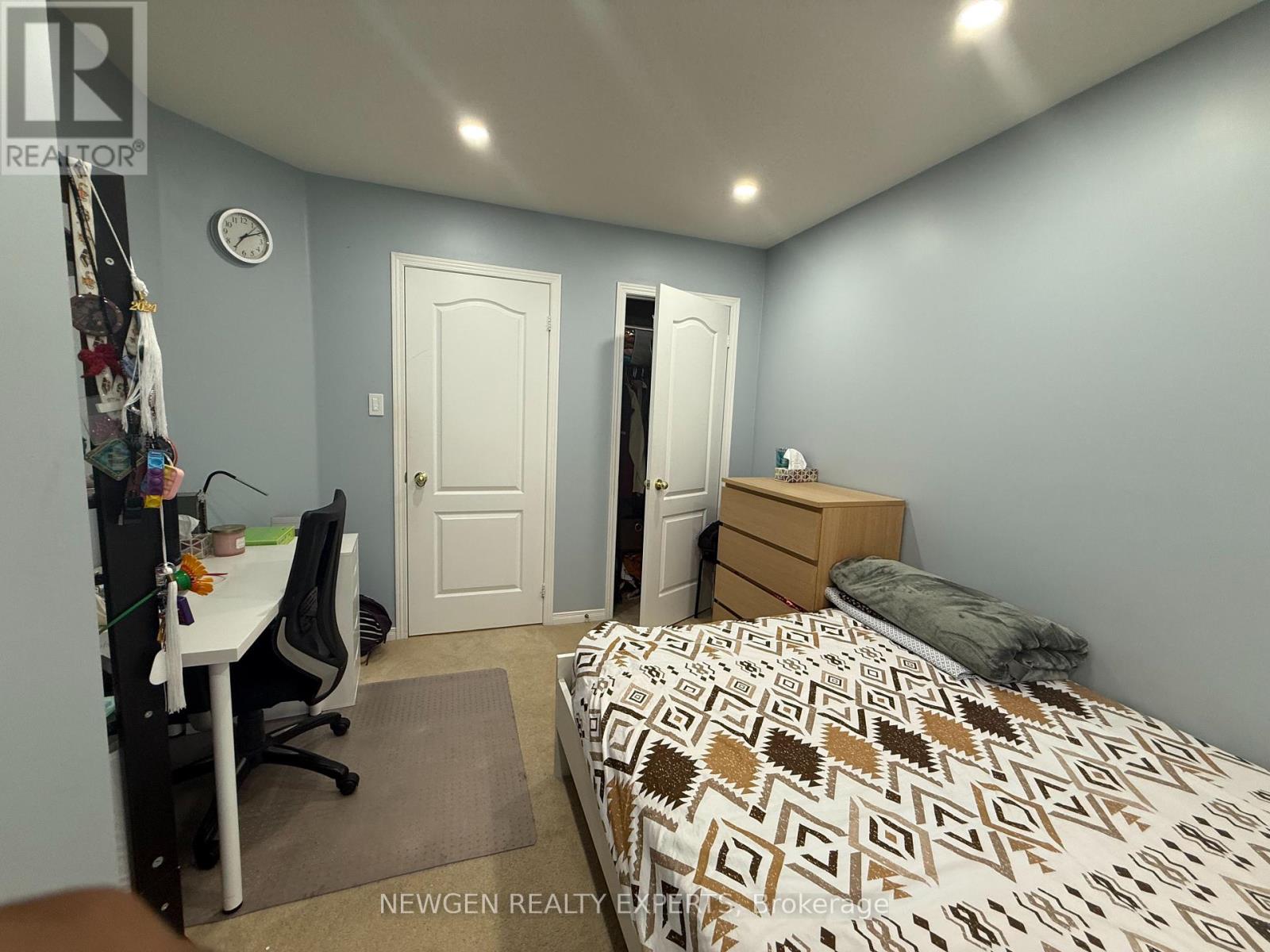 Photo 22 of 229 7360 Zinnia Place, Mississauga ON