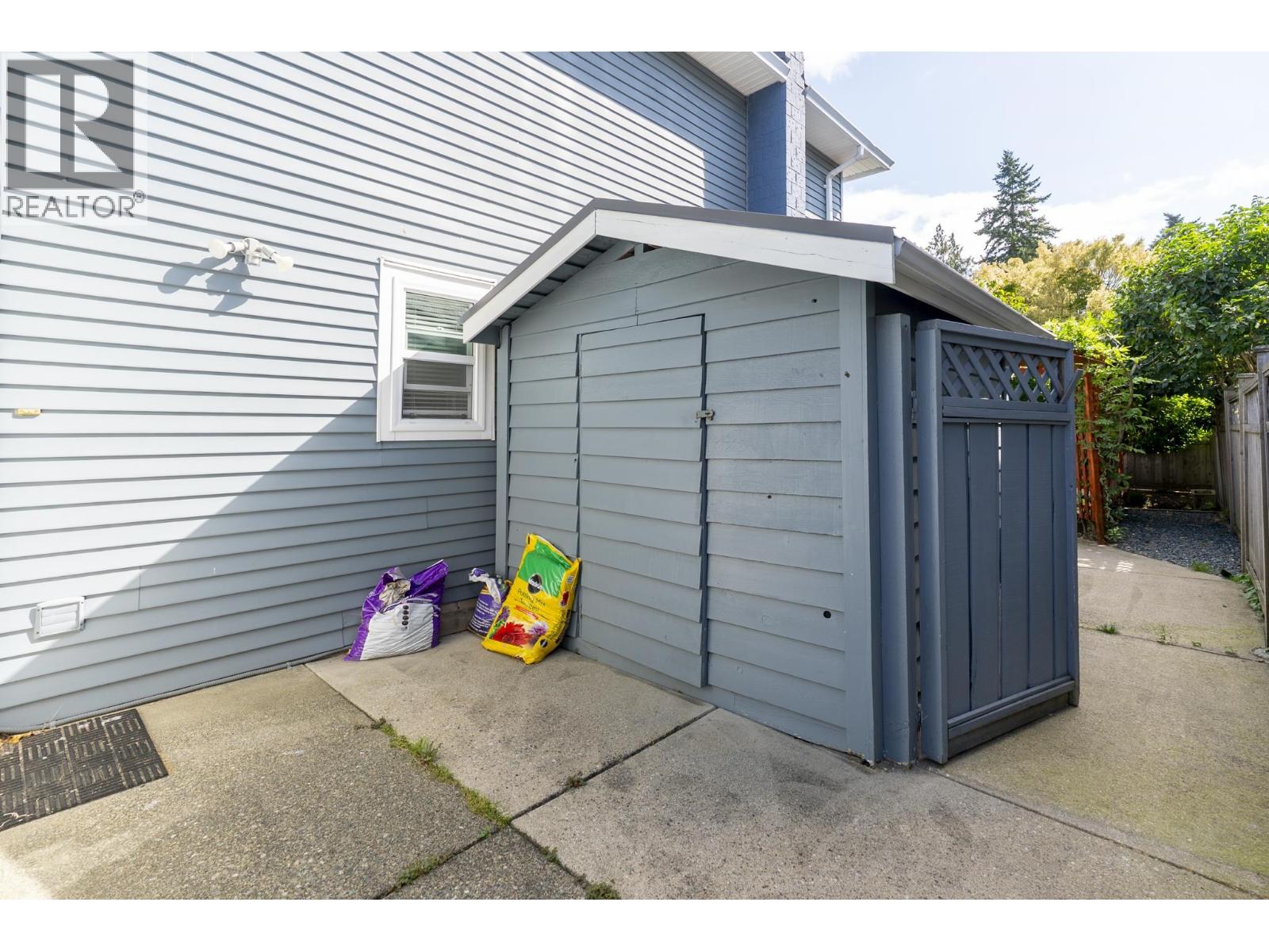 Photo 38 of 4652 55 A Street, Delta BC